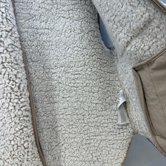 Abercrombie & Fitch Sherpa Vest Women's M Soft A&F Collection Tan Beige Cozy NWT - Picture 6 of 12
